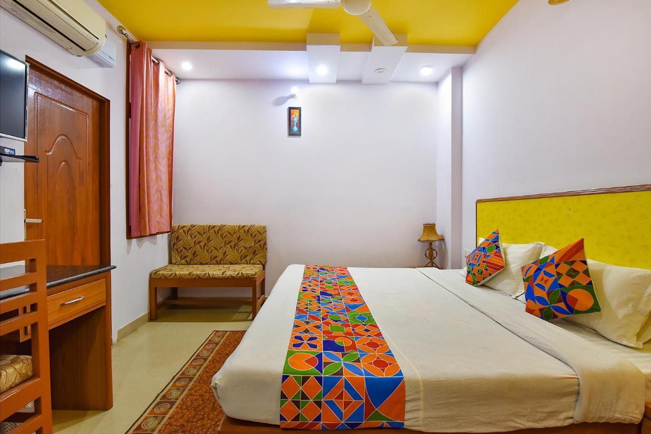 Airport Sky Inn Hotel Джайпур Екстериор снимка