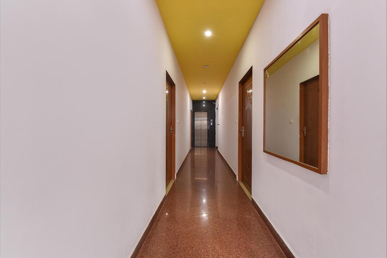 Airport Sky Inn Hotel Джайпур Екстериор снимка