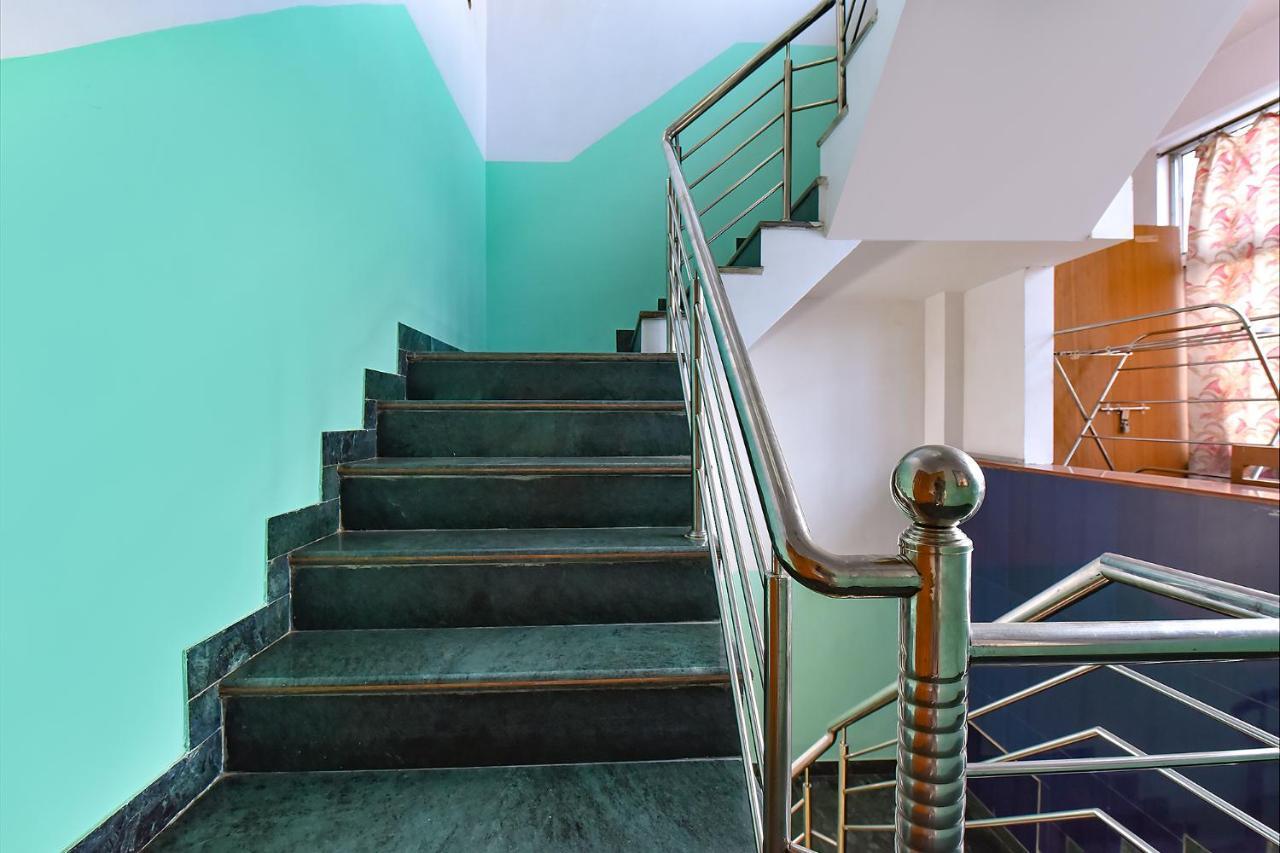 Airport Sky Inn Hotel Джайпур Екстериор снимка